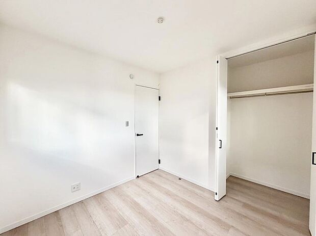 ■窓の配置や通気性の良い設計で部屋の空気がこもらず、常に新鮮な空気が流れます