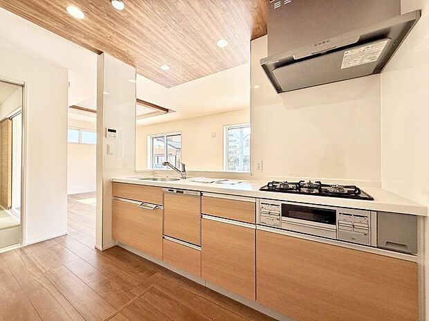 ■美味しい時間が生まれる、笑顔あふれるキッチン