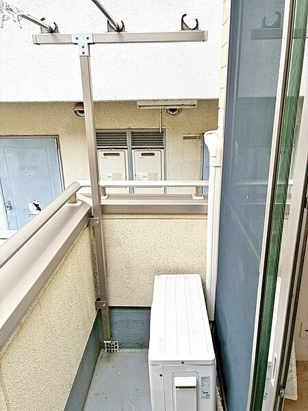 ■ 季節の移ろいを感じられる開放的な空間です