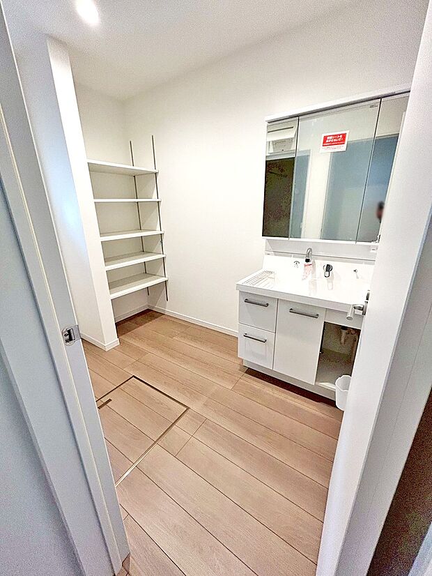 ■朝の準備がスムーズにできる広さです