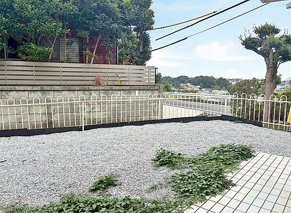 ■暮らしに潤いを与える、緑が取り入れられた住まいです