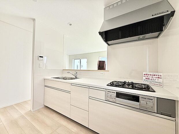 ■シンプルで美しく心地よい時間を生むキッチン空間