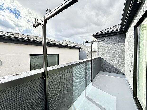 ■ 季節の移ろいを感じられる開放的な空間です