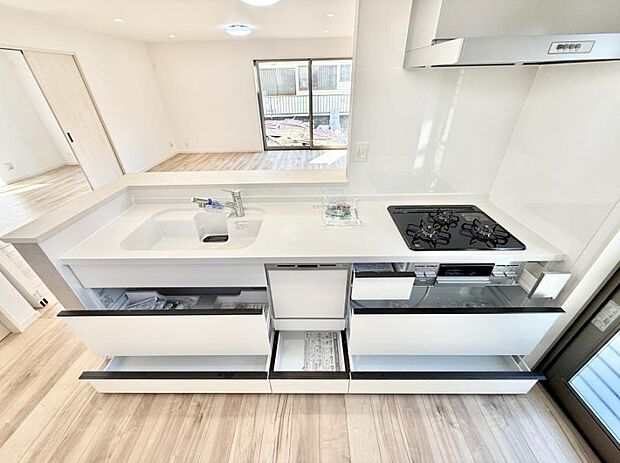 ■美味しい時間が生まれる、笑顔あふれるキッチン