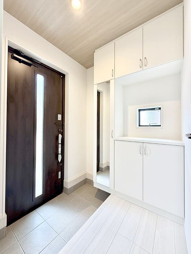 ■ ここから始まる一日、すっきり整った玄関