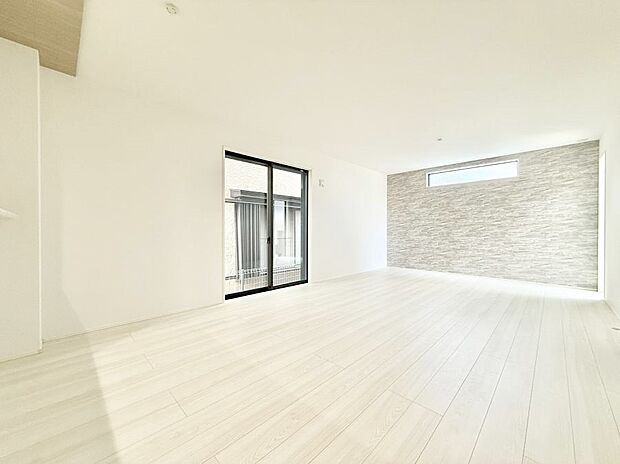 ■心落ち着く場所、ゆったり過ごせるリビング