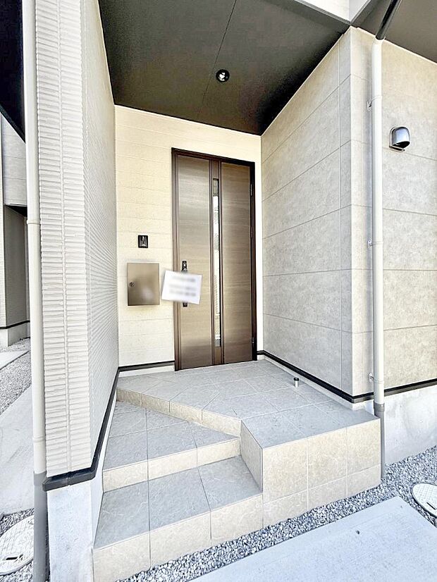 2号棟 ■ 帰るたびにホッとする、安心感のある佇まい