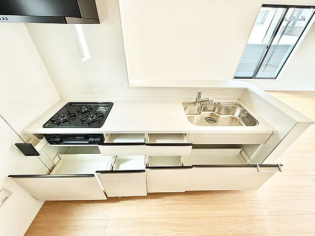 ■料理がもっと楽しくなる、快適なキッチン空間