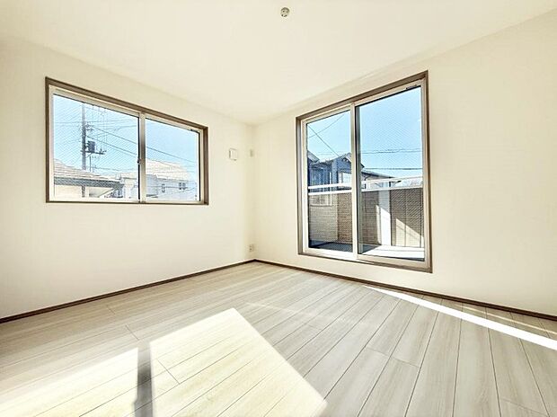 ■落ち着いた色合いのお部屋で穏やかな時間を楽しめます