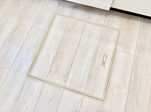 ■季節物など簡単に収納でき便利