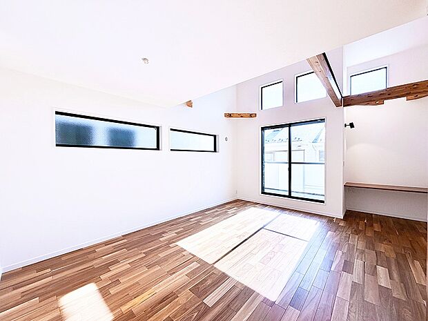 ■くつろぎと笑顔が集まる、心温まるリビング