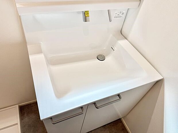 ■手洗いや顔を洗う時も快適に使える便利なシャワー