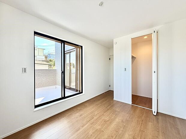 ■落ち着いた色合いのお部屋で穏やかな時間を楽しめます