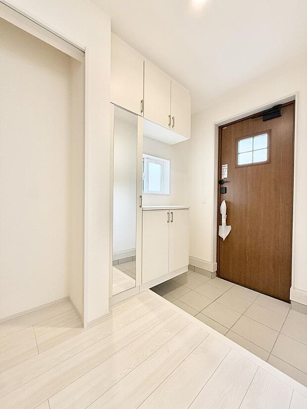 ■ シンプルで美しく、快適な暮らしの入り口