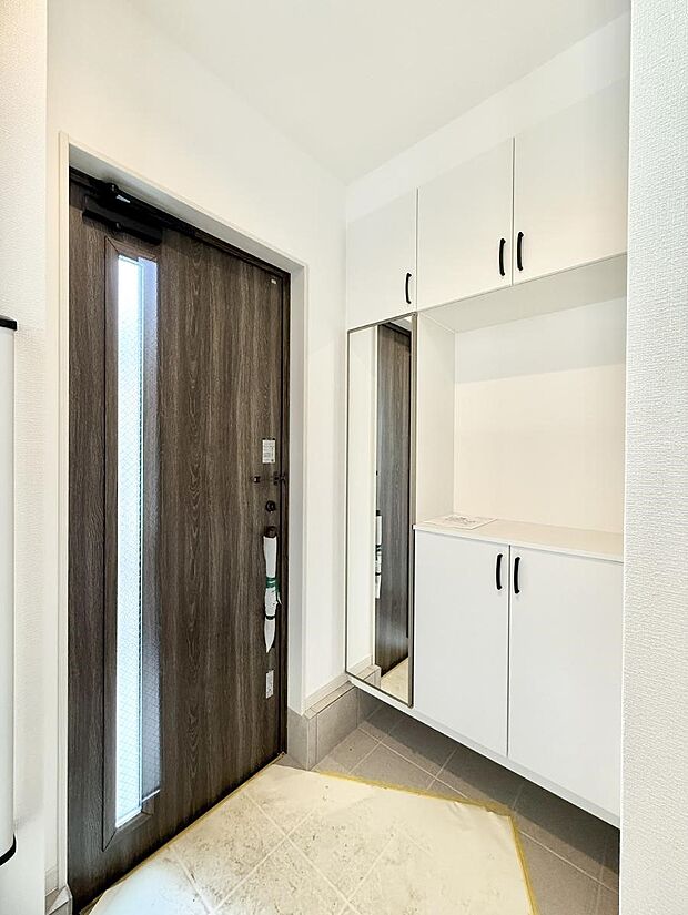 ■ ここから始まる一日、すっきり整った玄関