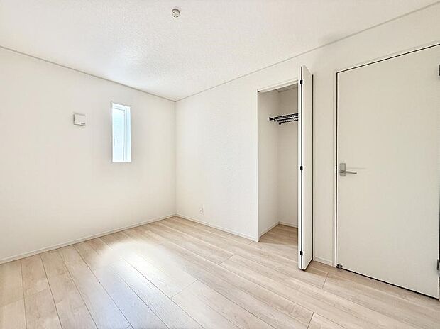 ■窓の配置や通気性の良い設計で部屋の空気がこもらず、常に新鮮な空気が流れます