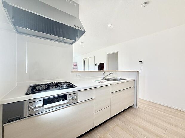 ■シンプルで美しく心地よい時間を生むキッチン空間