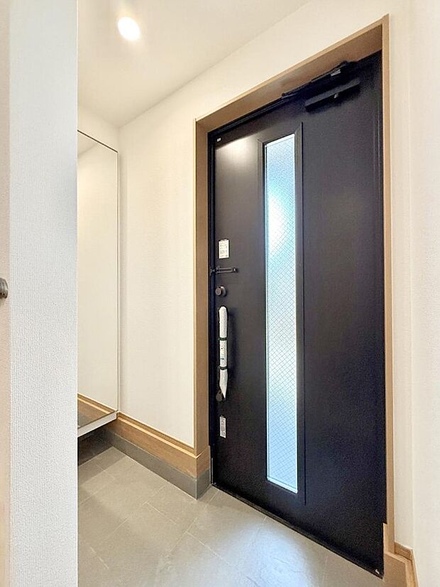 ■ シンプルで美しく、快適な暮らしの入り口