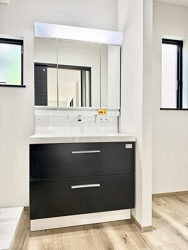 ■朝の準備がスムーズにできる広さです