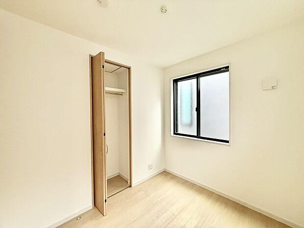 ■落ち着いた色合いのお部屋で穏やかな時間を楽しめます