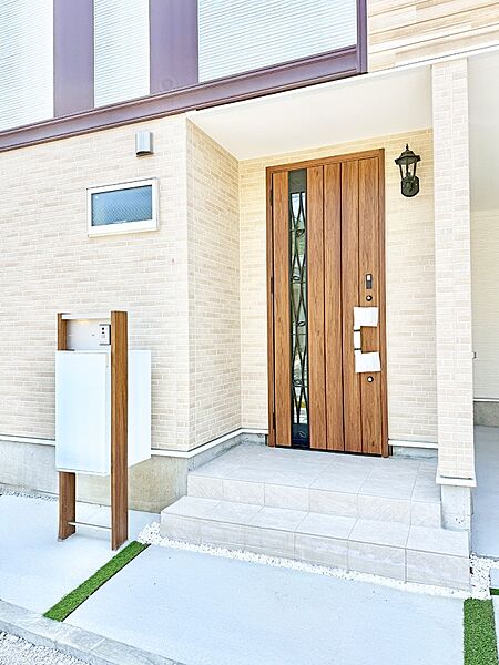 2号棟  ■ 帰るたびにホッとする、安心感のある佇まい