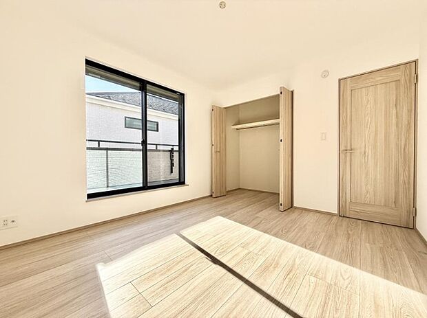 ■落ち着いた雰囲気のお部屋で心が安らぐ空間