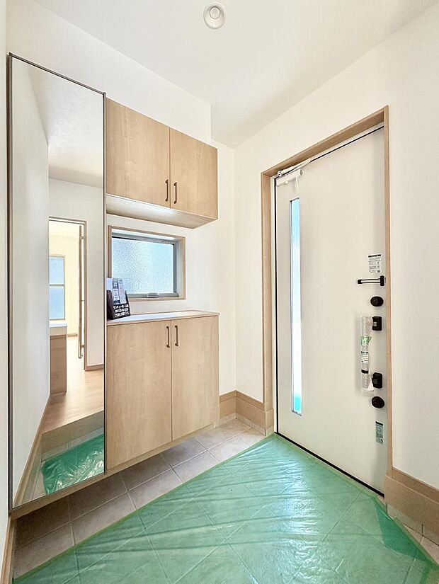 ■ ここから始まる一日、すっきり整った玄関