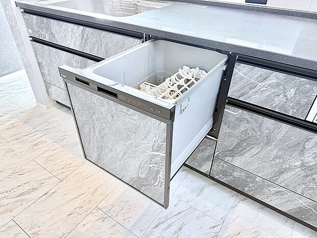 ■食後の片づけも食洗器があれば時短に。ご家族との時間を増やせます