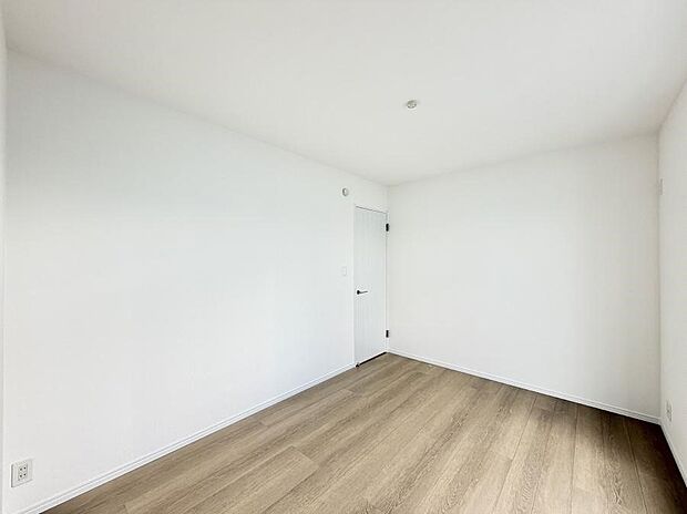 ■落ち着いた色合いのお部屋で穏やかな時間を楽しめます