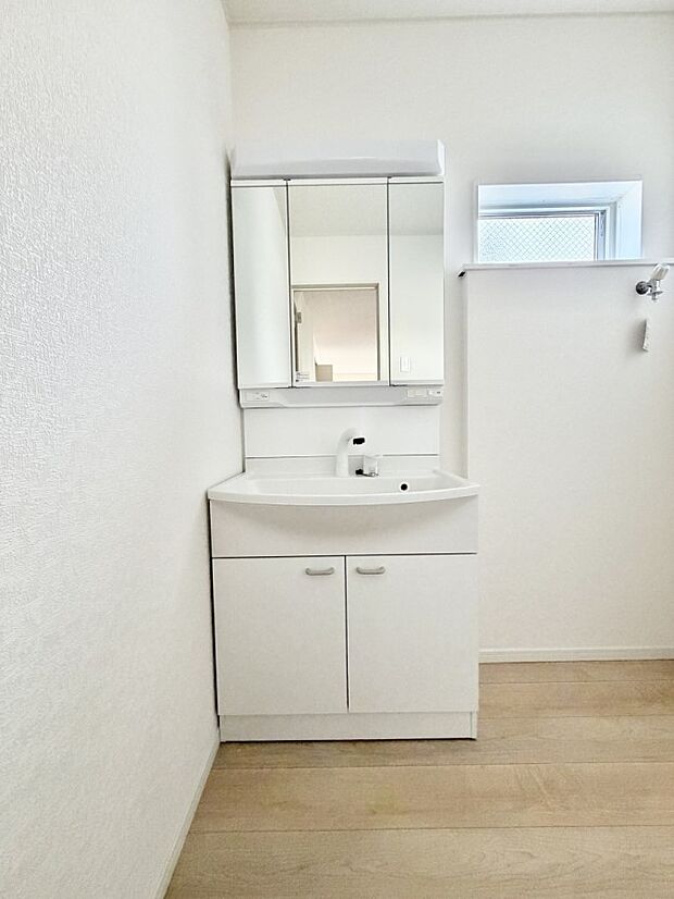 ■朝の準備がスムーズにできる広さです