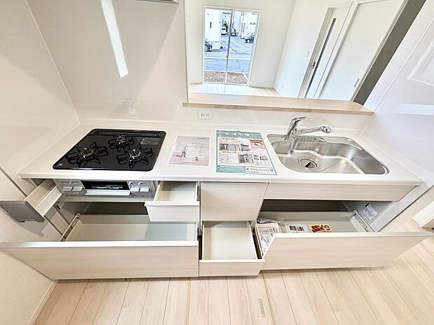 ■美味しい時間が生まれる、笑顔あふれるキッチン