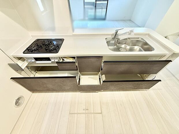 ■家族の絆を深める、温もりのあるキッチン