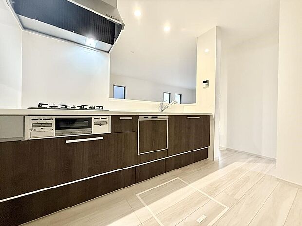 ■家族の絆を深める、温もりのあるキッチン