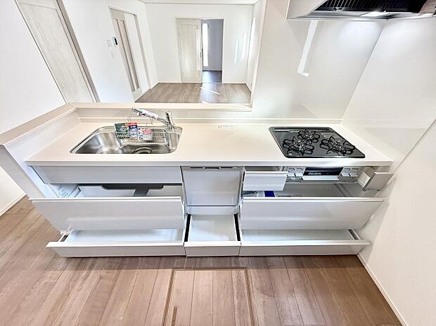 ■家族の絆を深める、温もりのあるキッチン