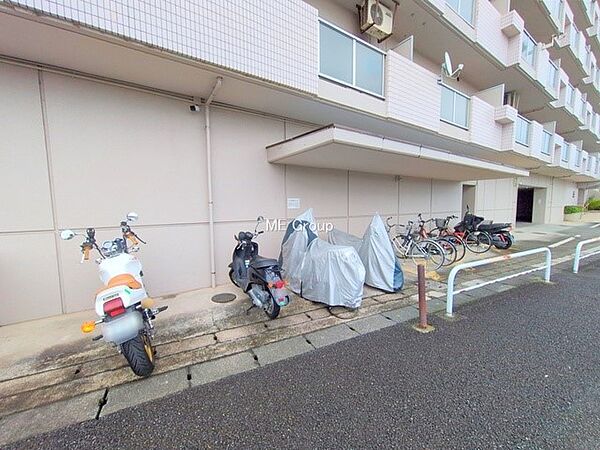 ■自転車を使うご家族にも安心の駐輪スペースを敷地内にご用意