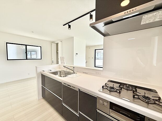 ■作る楽しみと食べる幸せを届けるキッチン