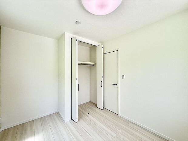 ■窓の配置や通気性の良い設計で部屋の空気がこもらず、常に新鮮な空気が流れます