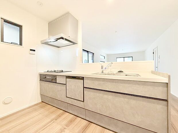 ■家族の絆を深める、温もりのあるキッチン