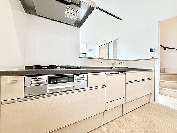 ■家族の絆を深める、温もりのあるキッチン