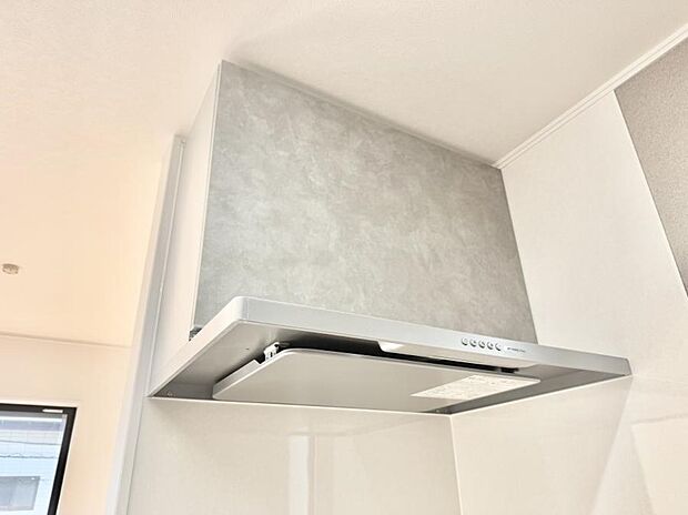■調理時の蒸気や匂いが換気扇に誘導され、効率的に排煙ができます。