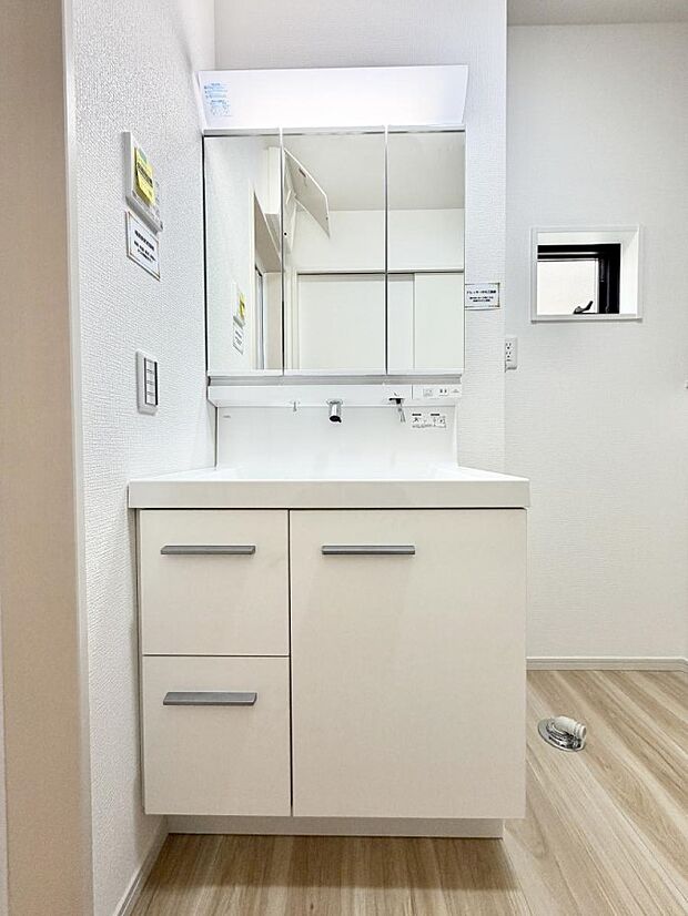 ■朝の準備がスムーズにできる広さです