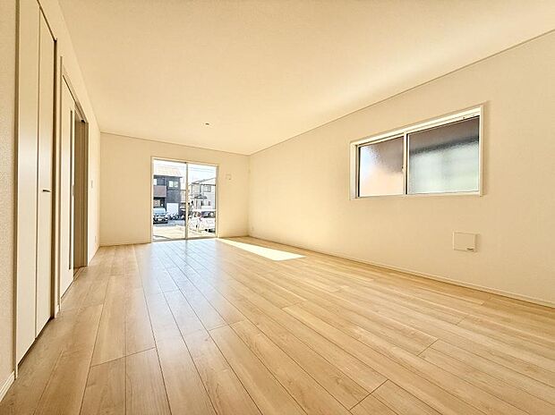 ■くつろぎと笑顔が集まる、心温まるリビング