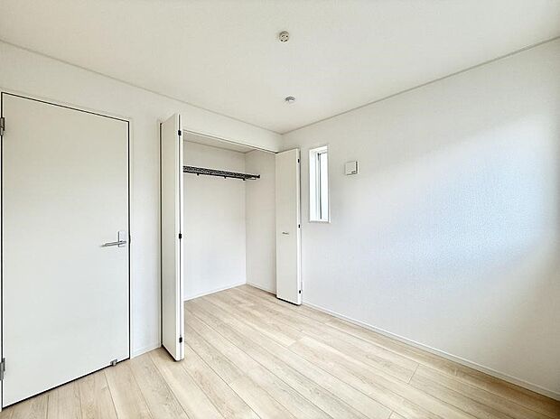 ■窓の配置や通気性の良い設計で部屋の空気がこもらず、常に新鮮な空気が流れます