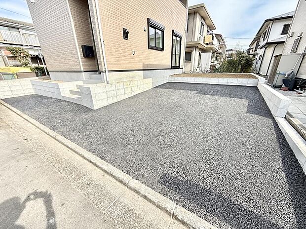 ■快適な駐車スペースで安心