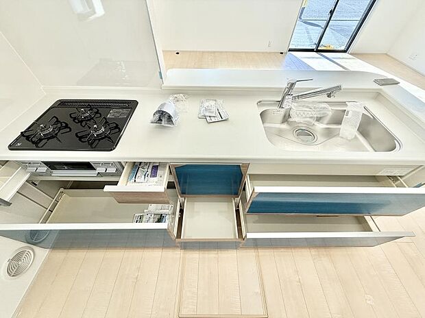 ■料理がもっと楽しくなる、快適なキッチン空間