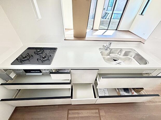 ■料理がもっと楽しくなる、快適なキッチン空間