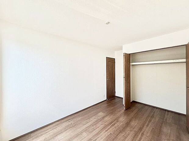 ■落ち着いた雰囲気のお部屋で心が安らぐ空間