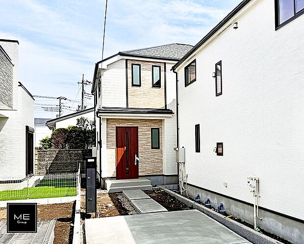 J号棟 ■家族みんなが笑顔で過ごせる、安心感のある住まい