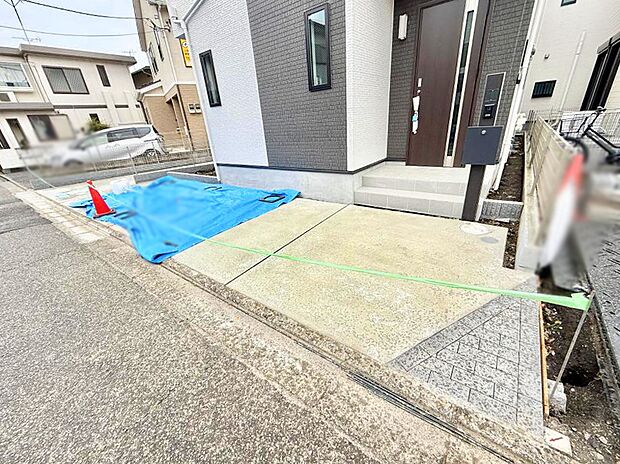 E号棟 ■毎日の駐車が快適に