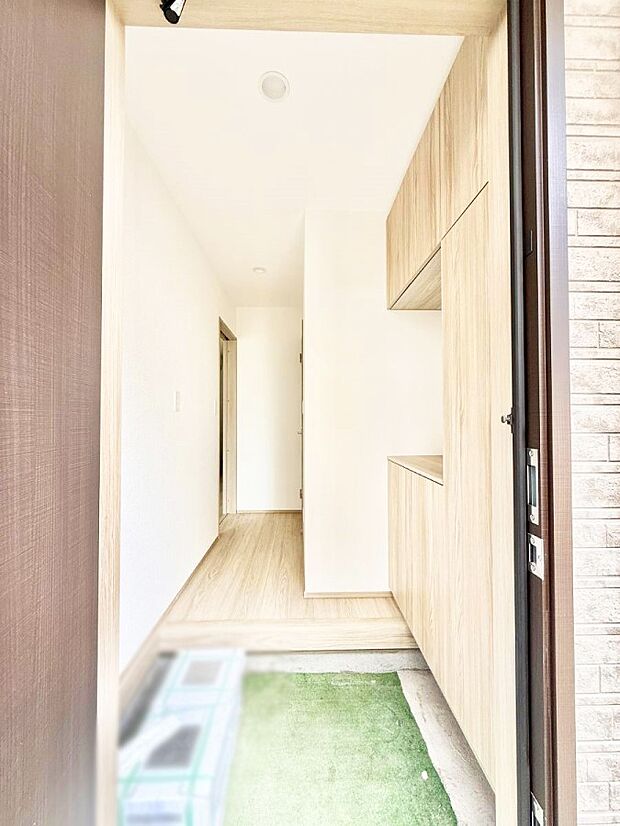 ■ シンプルで美しく、快適な暮らしの入り口